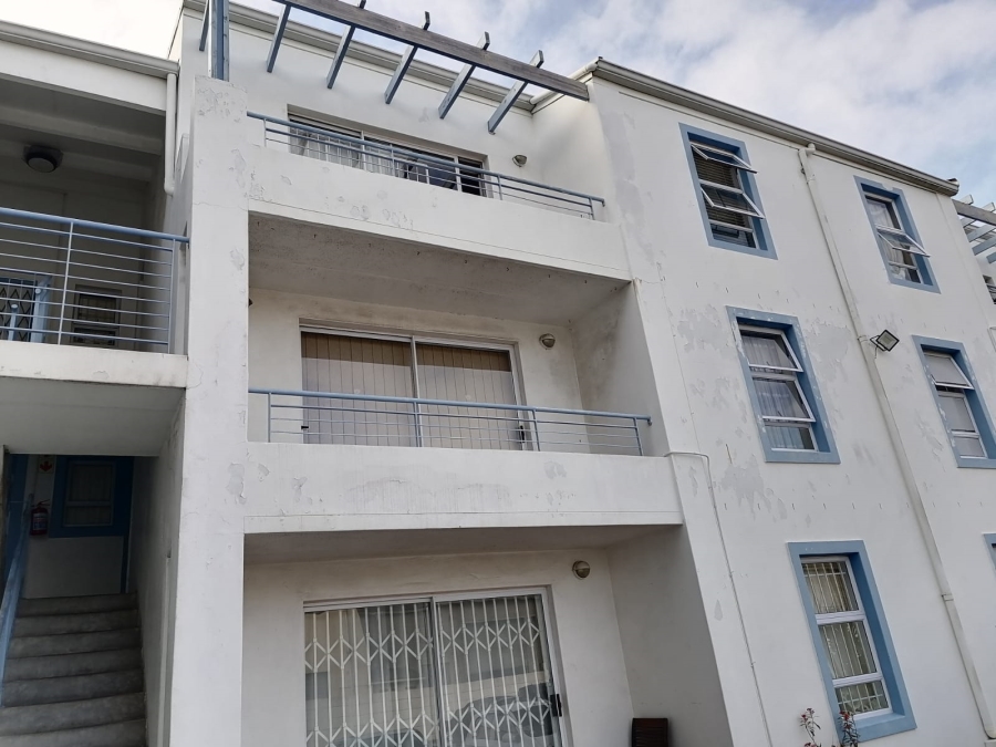 2 Bedroom Property for Sale in Lansdowne Western Cape